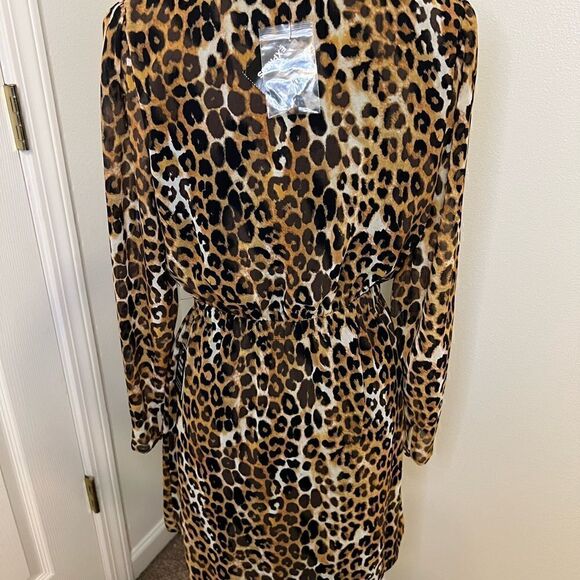 Express Leopard Print Dress. NWT Size Small - Picture 7 of 9